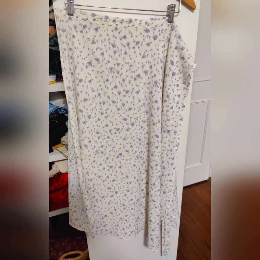 Wrap skirt